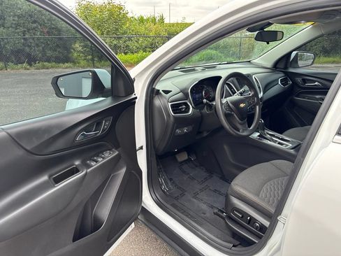 Used 2019 Chevrolet Equinox LT FWD image 29