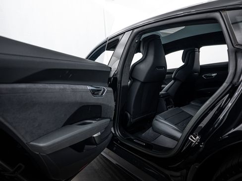 Certified 2024 Audi e-tron GT Prestige w/ Prestige Package image 20