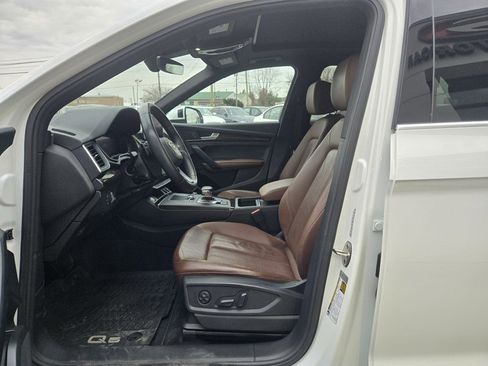 Used 2019 Audi Q5 2.0T Premium Plus w/ Premium Plus Package image 9
