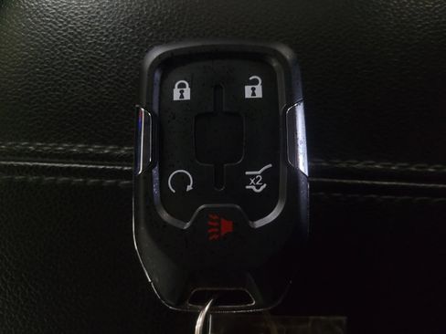 Used 2021 GMC Terrain SLT FWD image 32