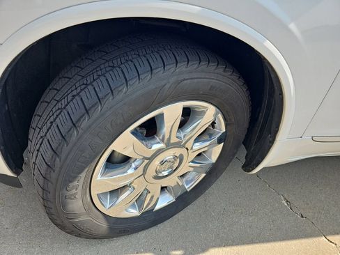 Used 2017 Buick Enclave Premium AWD/4WD image 5