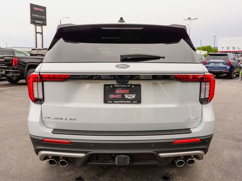 Used 2025 Ford Explorer Platinum w/ Ultimate Package image 10