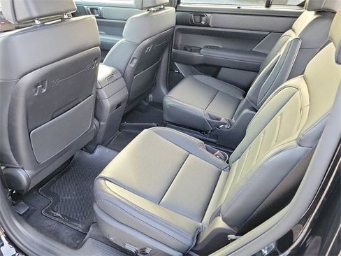 New 2025 Hyundai Santa Fe Calligraphy image 16