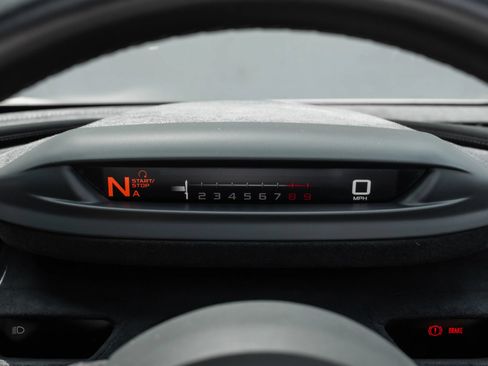 Used 2020 McLaren 720S Spider RWD image 40