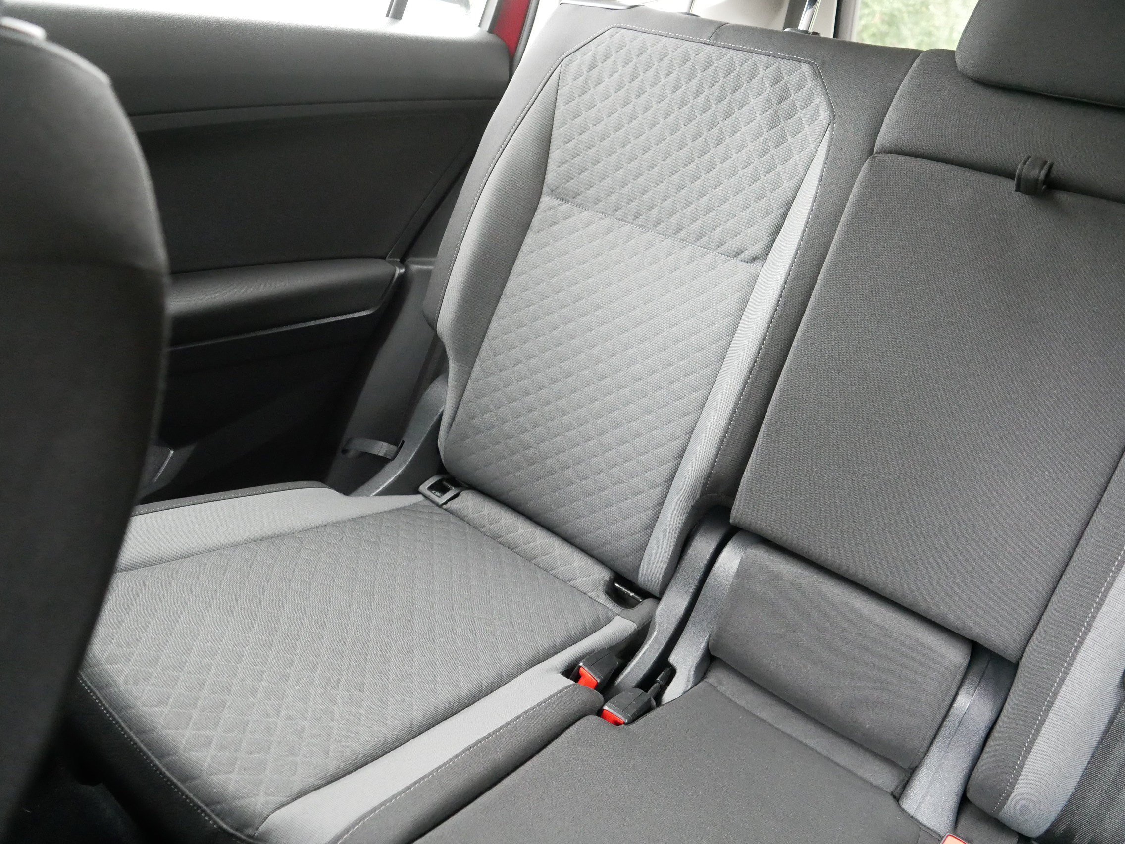 Used 2019 Volkswagen Tiguan S AWD/4WD image 12