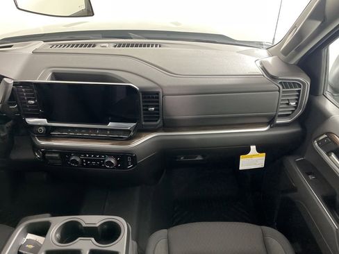New 2026 Chevrolet Silverado 1500 LT AWD/4WD image 15