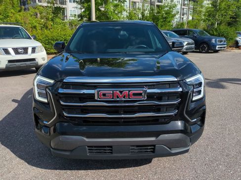 Used 2026 GMC Terrain Elevation FWD image 9