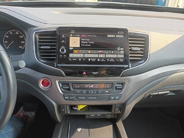 Used 2025 Honda Ridgeline RTL image 18