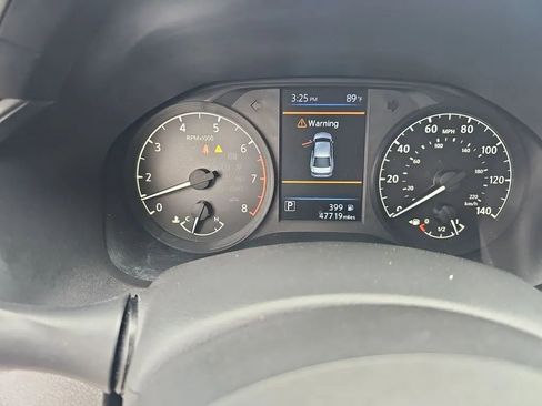 Used 2023 Nissan Altima 2.5 S FWD image 13