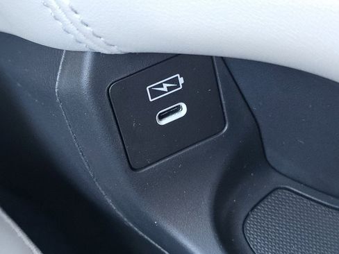 New 2026 Honda HR-V EX-L image 9