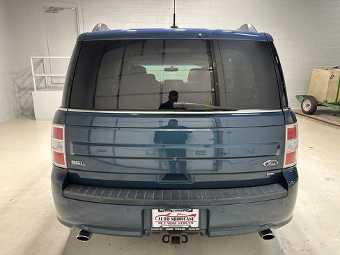 Used 2016 Ford Flex SEL image 6