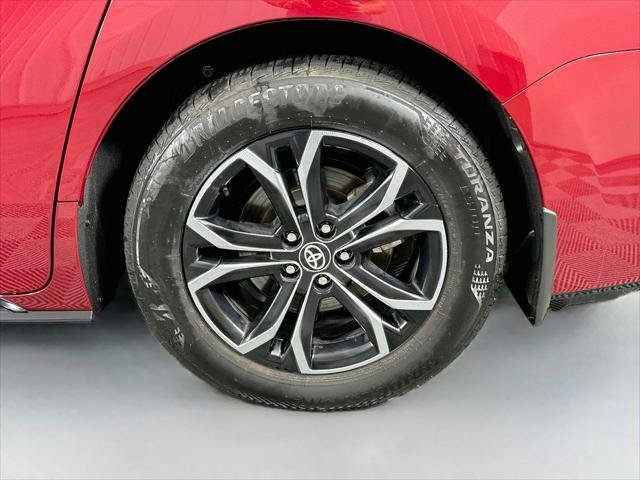 Certified 2026 Toyota Sienna Platinum AWD/4WD image 30