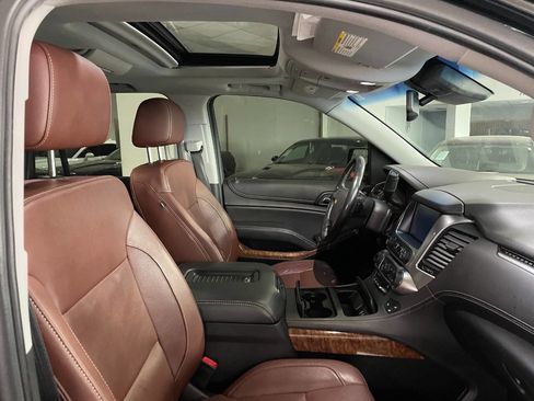 Used 2019 Chevrolet Tahoe Premier w/ Premier Plus Edition image 35