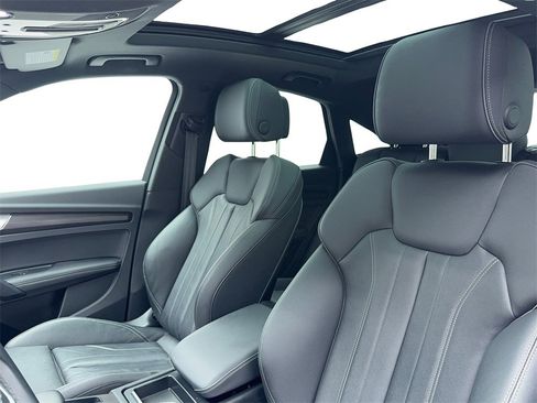 Used 2022 Audi Q5 2.0T Premium Plus w/ Premium Plus Package image 38