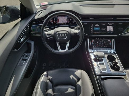 Used 2022 Audi Q8 Premium Plus AWD/4WD image 9