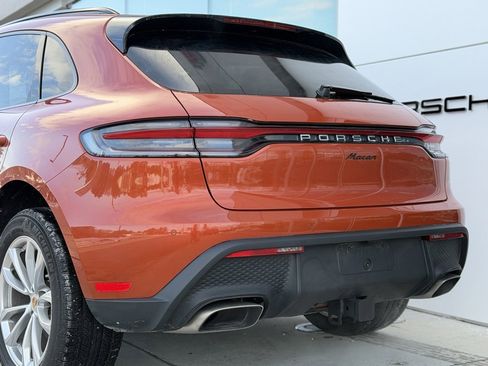 Used 2025 Porsche Macan image 16