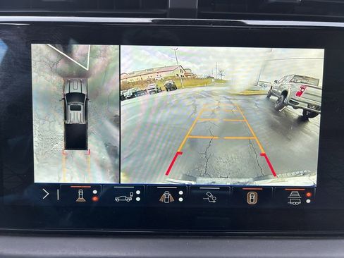 Used 2024 GMC Sierra 2500 Denali Ultimate w/ LPO, GMC Protection Package image 28