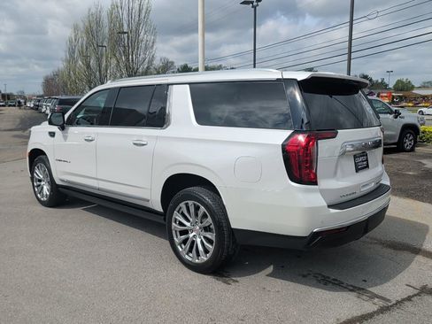 Used 2023 GMC Yukon XL Denali image 5