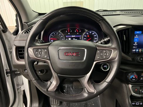 Certified 2022 GMC Terrain AT4 w/ Infotainment Package II AWD/4WD image 22