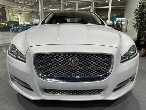 Used 2016 Jaguar XJ L Portfolio AWD/4WD image 22