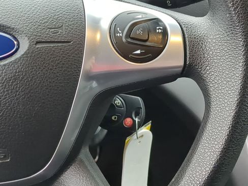 Used 2016 Ford Escape SE image 26