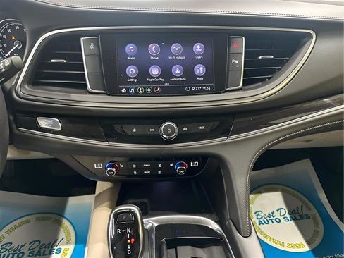 Used 2020 Buick Enclave Essence w/ LPO, Luxury Package FWD image 11