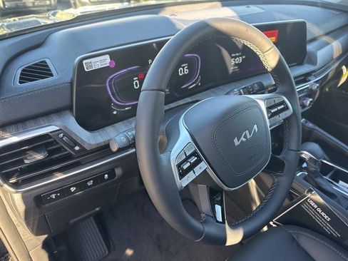 New 2025 Kia Telluride EX image 11