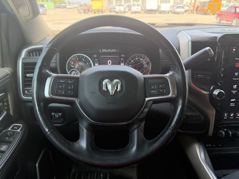 Used 2019 RAM 2500 Laramie AWD/4WD image 14