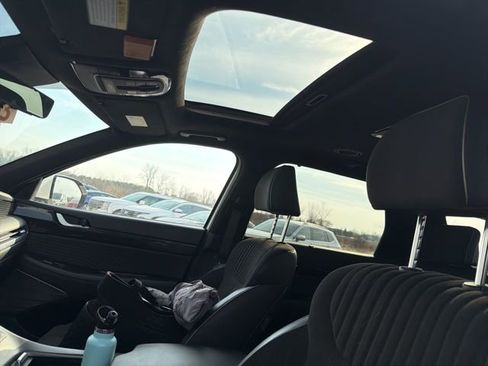 Used 2024 Hyundai Palisade Calligraphy image 16