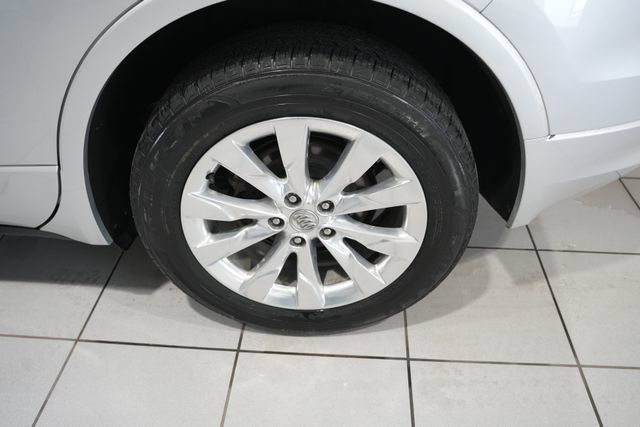 Used 2017 Buick Envision Essence AWD/4WD image 11