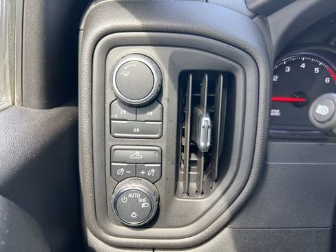 Certified 2024 Chevrolet Silverado 2500 Custom w/ Custom Convenience Package image 31