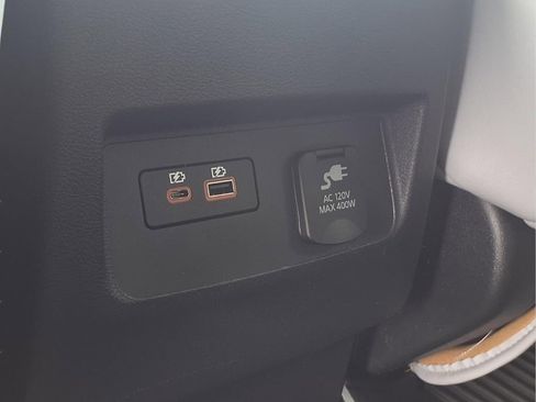 Used 2022 Nissan Frontier SV image 23