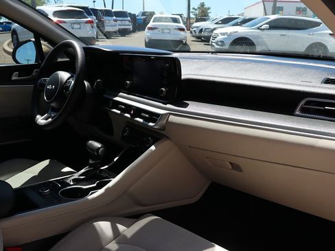 Used 2022 Kia K5 LXS image 35