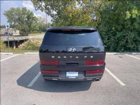 New 2025 Hyundai Santa Fe SE image 4