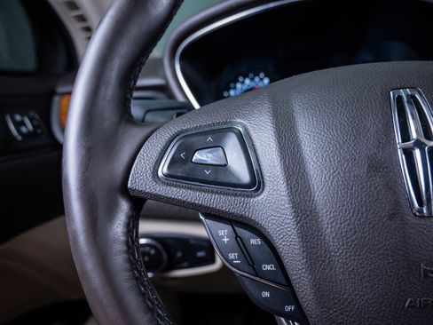 Used 2019 Lincoln MKC Select w/ Select Plus Package image 22