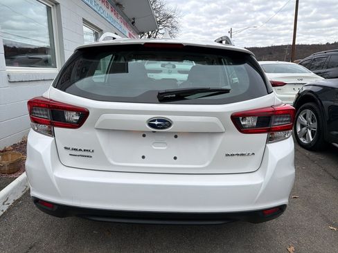 Used 2023 Subaru Impreza 2.0i Premium image 6