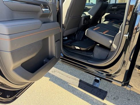 New 2026 GMC Sierra 1500 AT4 w/ AT4 Premium Package AWD/4WD image 12