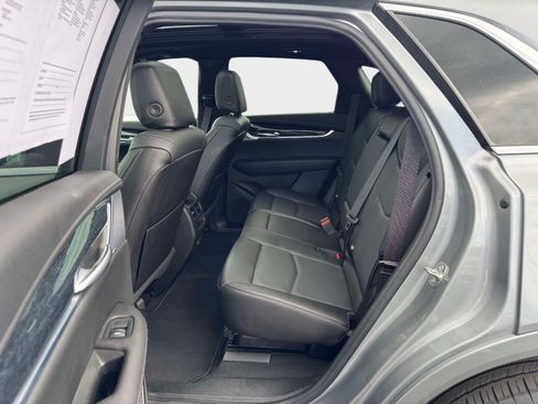 Certified 2025 Cadillac XT5 Premium Luxury FWD image 21