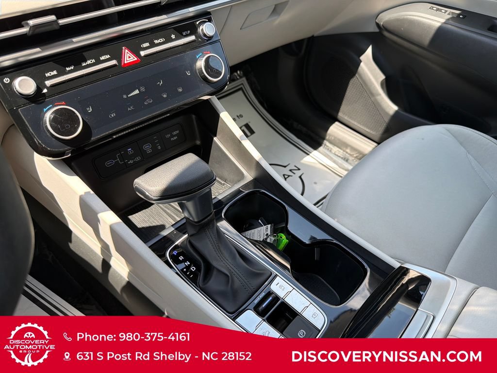 Used 2025 Hyundai Tucson SEL FWD image 19