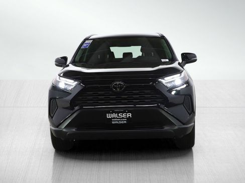 Used 2025 Toyota RAV4 XLE image 8