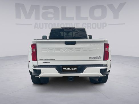 Used 2021 Chevrolet Silverado 3500 High Country w/ Snow Plow Prep/Camper Package image 4