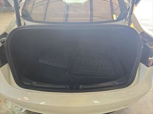 Used 2021 Tesla Model 3 Standard Range Plus RWD image 27