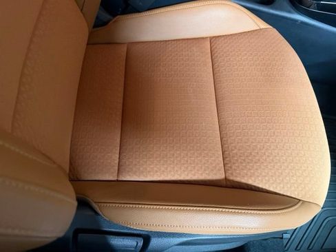 Used 2025 Kia Soul EX FWD image 28