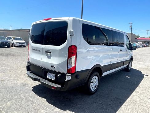 Used 2015 Ford Transit 350 XLT image 8