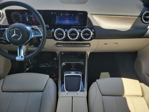 Certified 2025 Mercedes-Benz GLA 250 image 14
