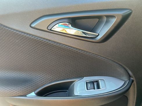 Used 2025 Chevrolet Malibu LT image 42