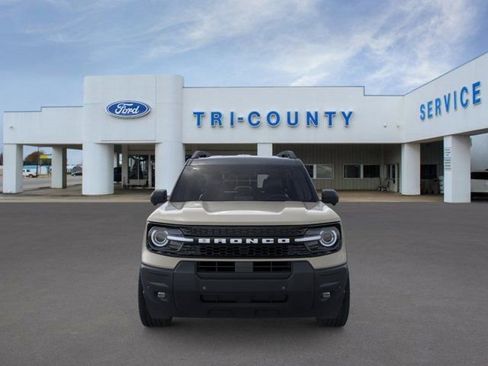 New 2025 Ford Bronco Sport Outer Banks w/ Outer Banks Tech Package+ AWD/4WD image 6