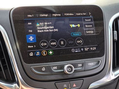 Used 2024 Chevrolet Equinox LT image 22