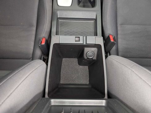 Used 2022 Nissan Frontier S w/ Technology Package image 18