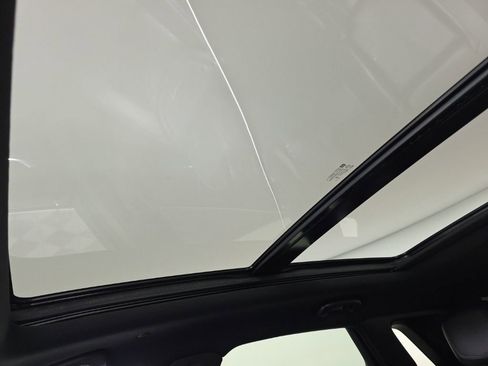 Used 2020 Cadillac XT5 Premium Luxury image 28